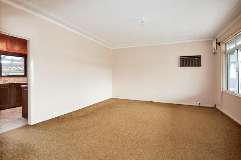 21 Gregory Avenue, Oxley Park Sold by Response Real Estate Penrith - image 1