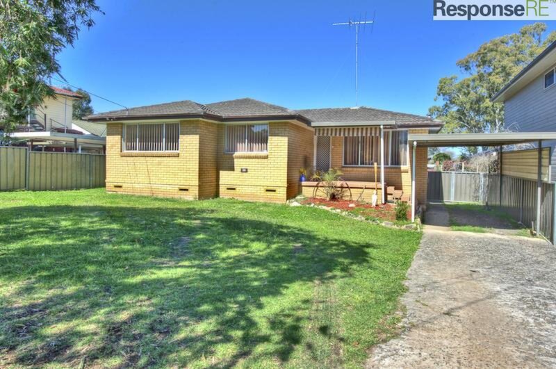 30 Arnold Avenue, St Marys Sold by Response Real Estate Penrith - image 1