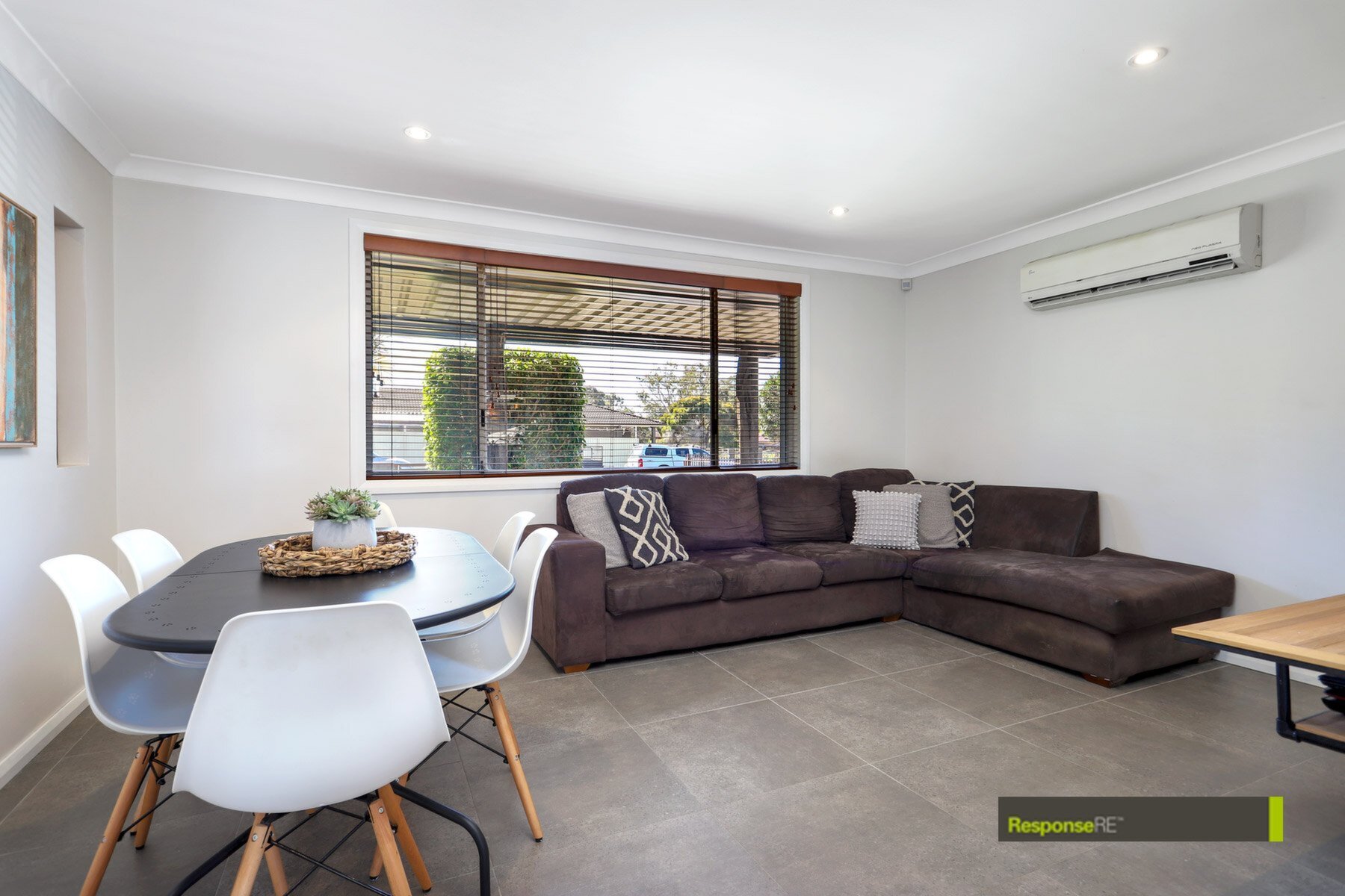 39 Hoyle Drive, Dean Park Sold by ResponseRE - image 1
