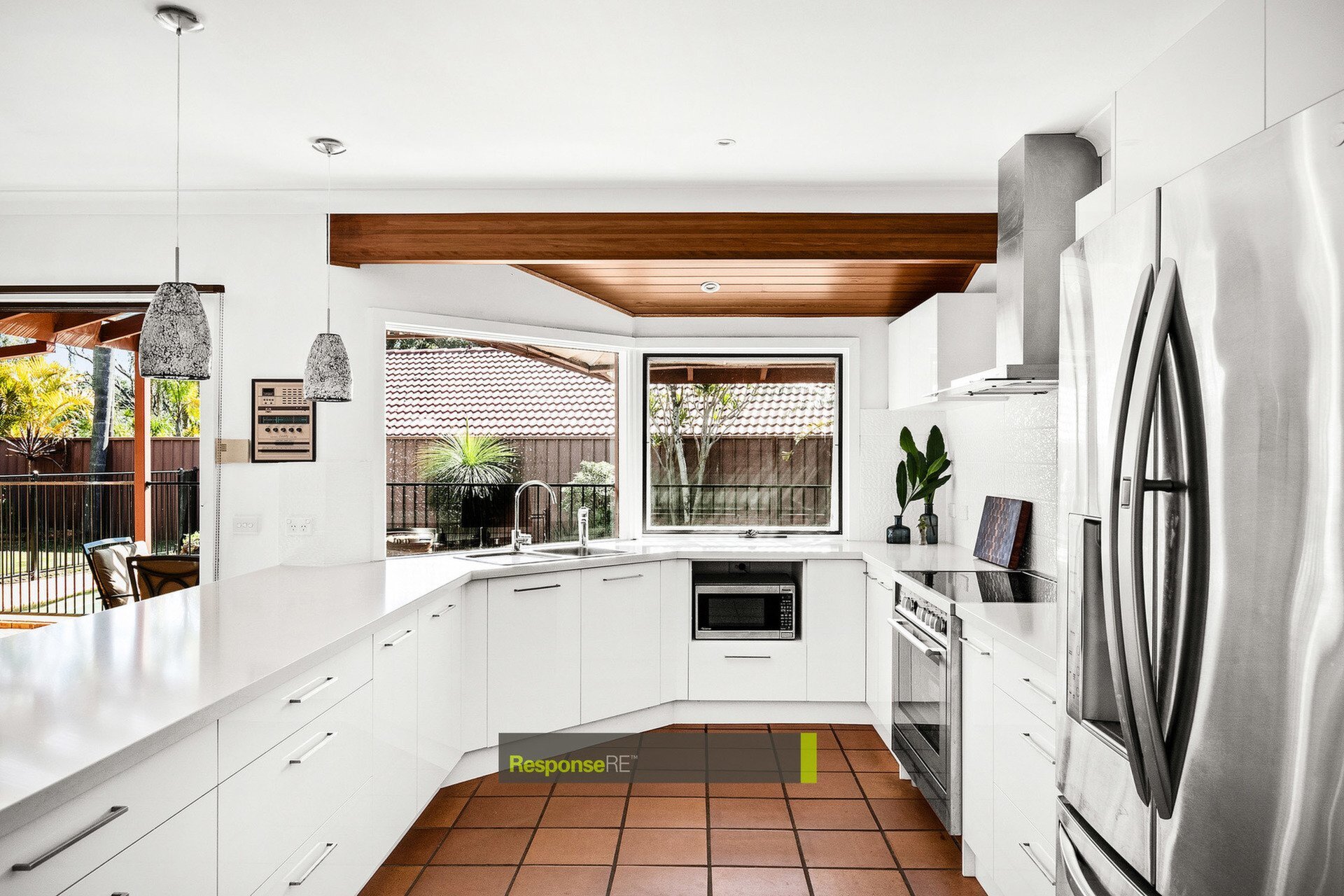 3 Therese Court, Baulkham Hills Sold by ResponseRE Walsh Sullivan Northmead - image 1