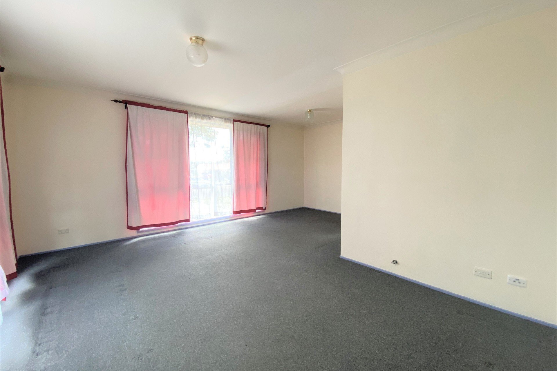 13 Criterion Crescent, Doonside Leased by ResponseRE - image 1