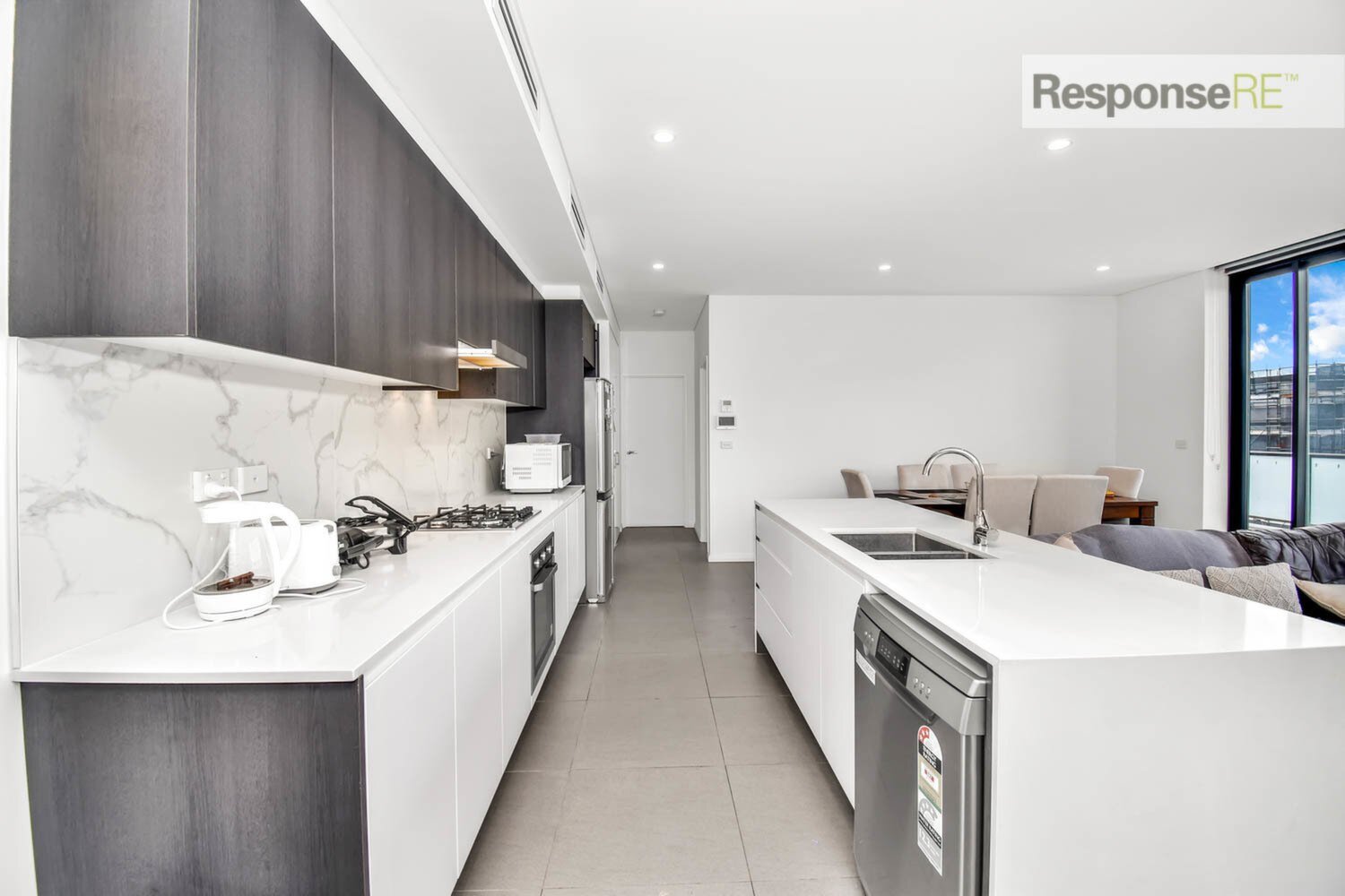 97/35-37 Barber Avenue, Penrith Sold by ResponseRE - image 1