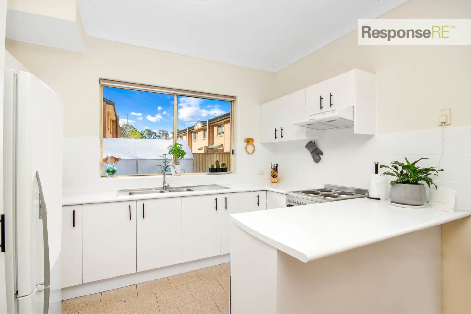 5/3 Santley Crescent, Kingswood Sold by Response Real Estate Penrith - image 1