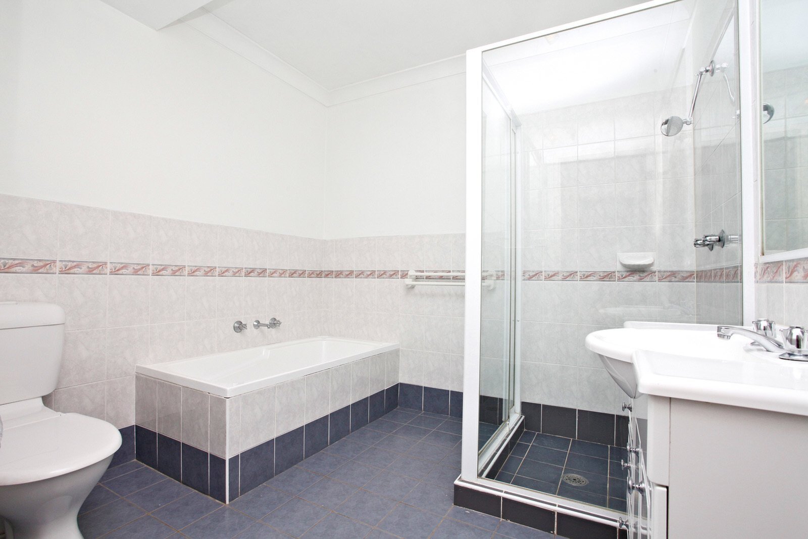 4/37-39 Evan Street, Penrith Leased by Response Real Estate Penrith - image 1