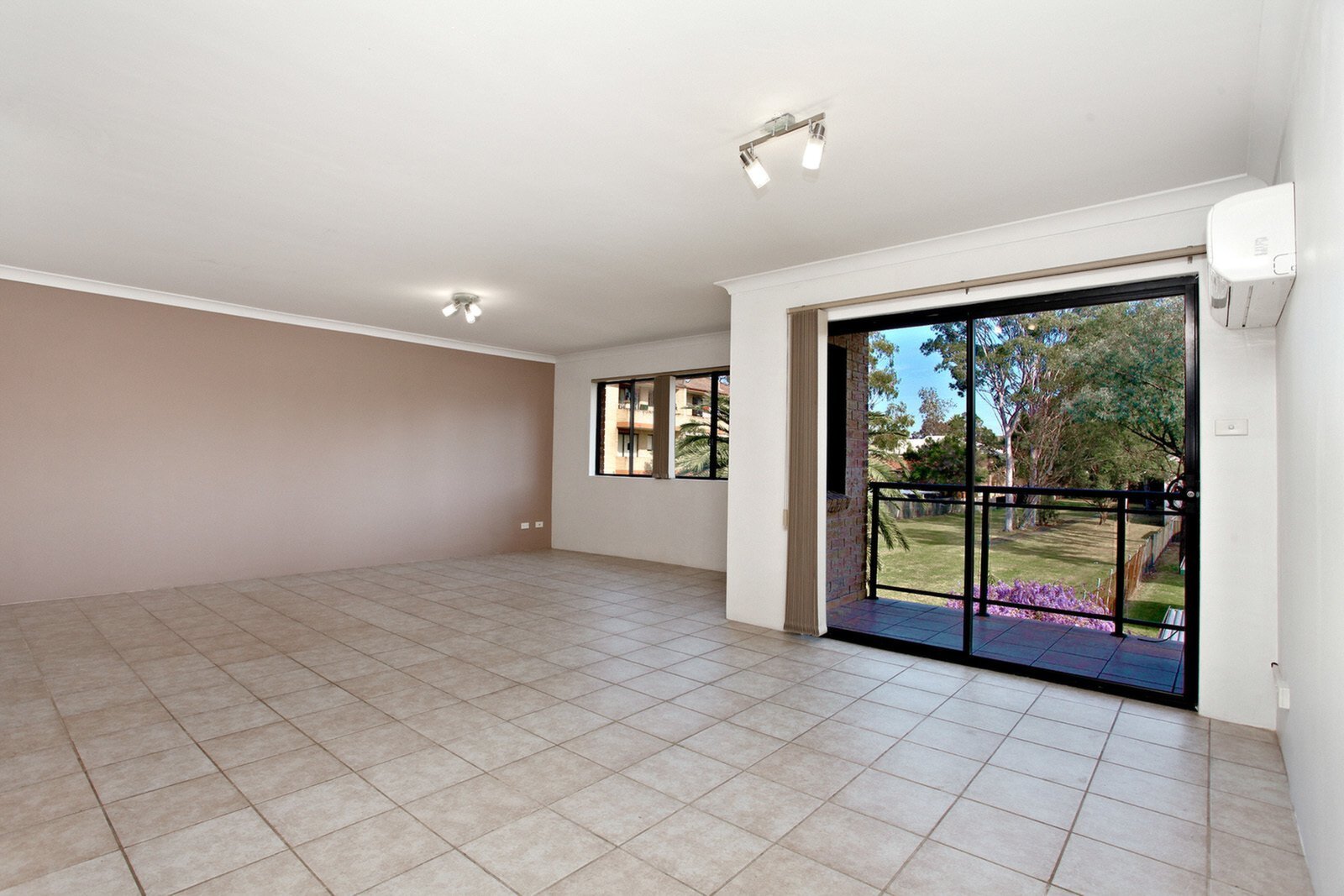 4/37-39 Evan Street, Penrith Leased by Response Real Estate Penrith - image 1