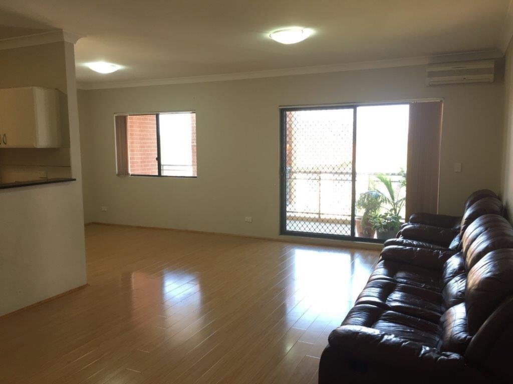 21/3-5 Boyd Street, Blacktown Leased by ResponseRE Walsh Sullivan Baulkham Hills - image 1