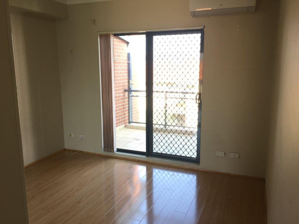 21/3-5 Boyd Street, Blacktown Leased by ResponseRE Walsh Sullivan Baulkham Hills - image 1