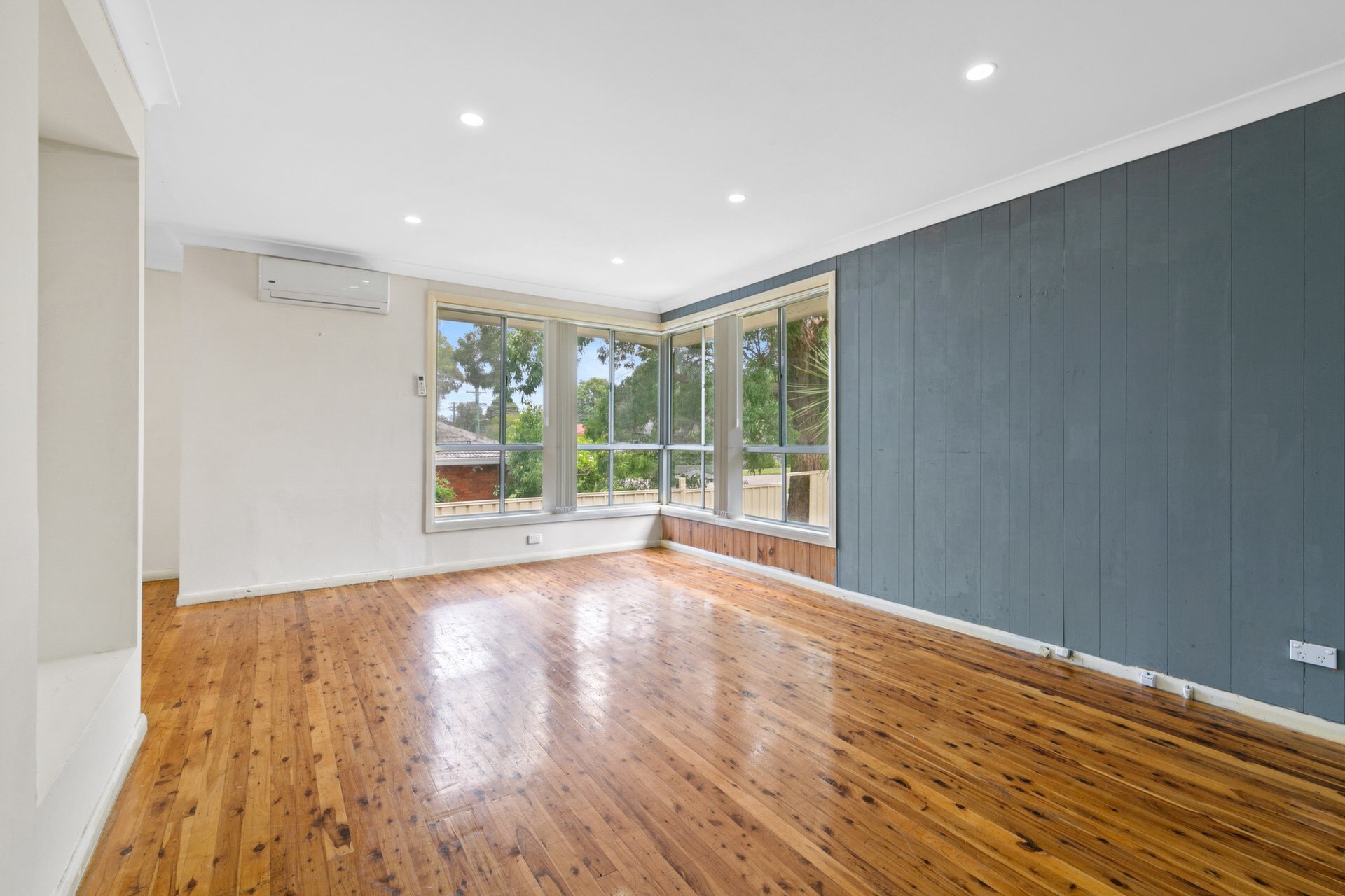 35 Lomond Crescent, Winston Hills Leased by ResponseRE Walsh Sullivan Baulkham Hills - image 1