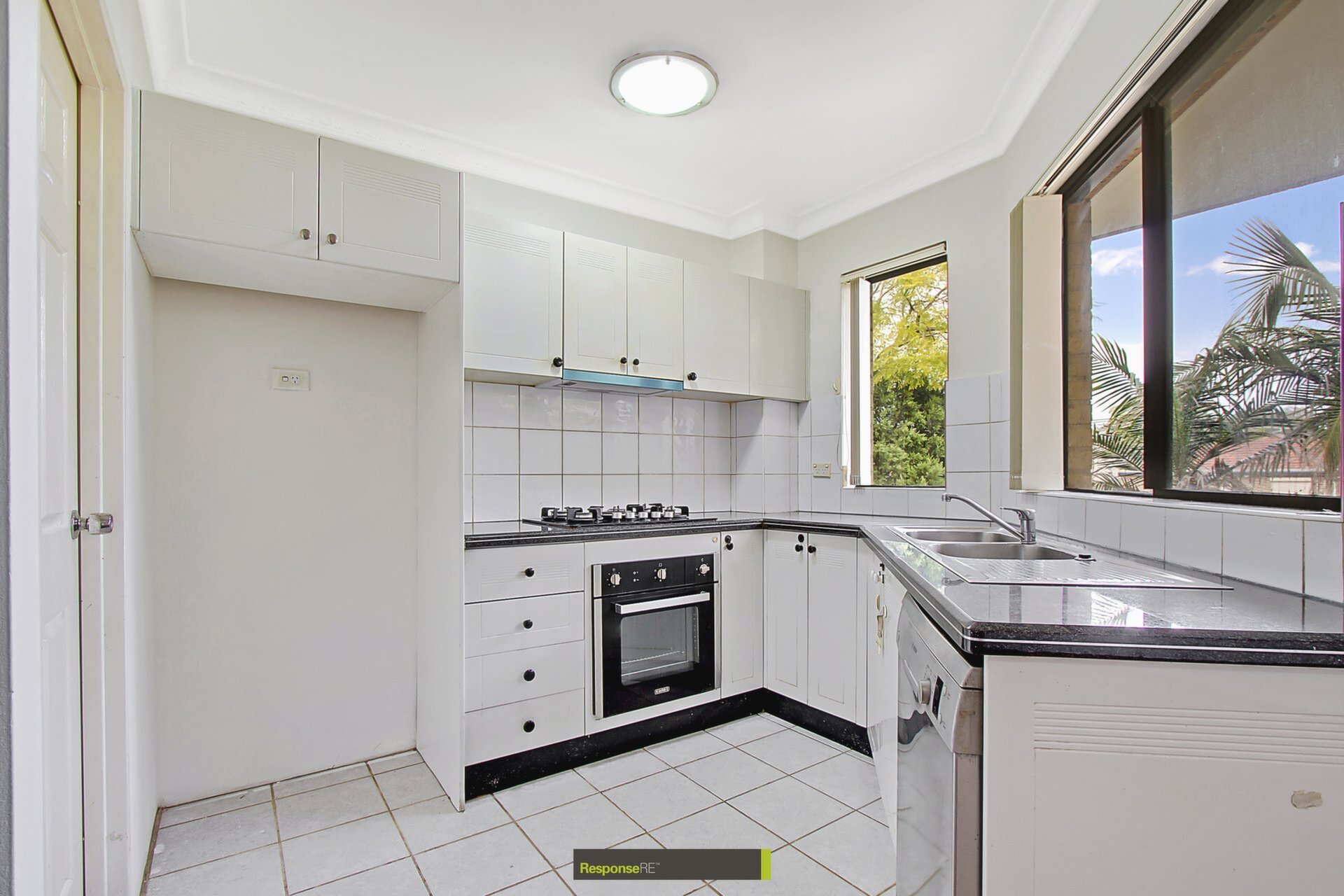 11/59-61 Good Street, Westmead Sold by ResponseRE Walsh Sullivan Northmead - image 1