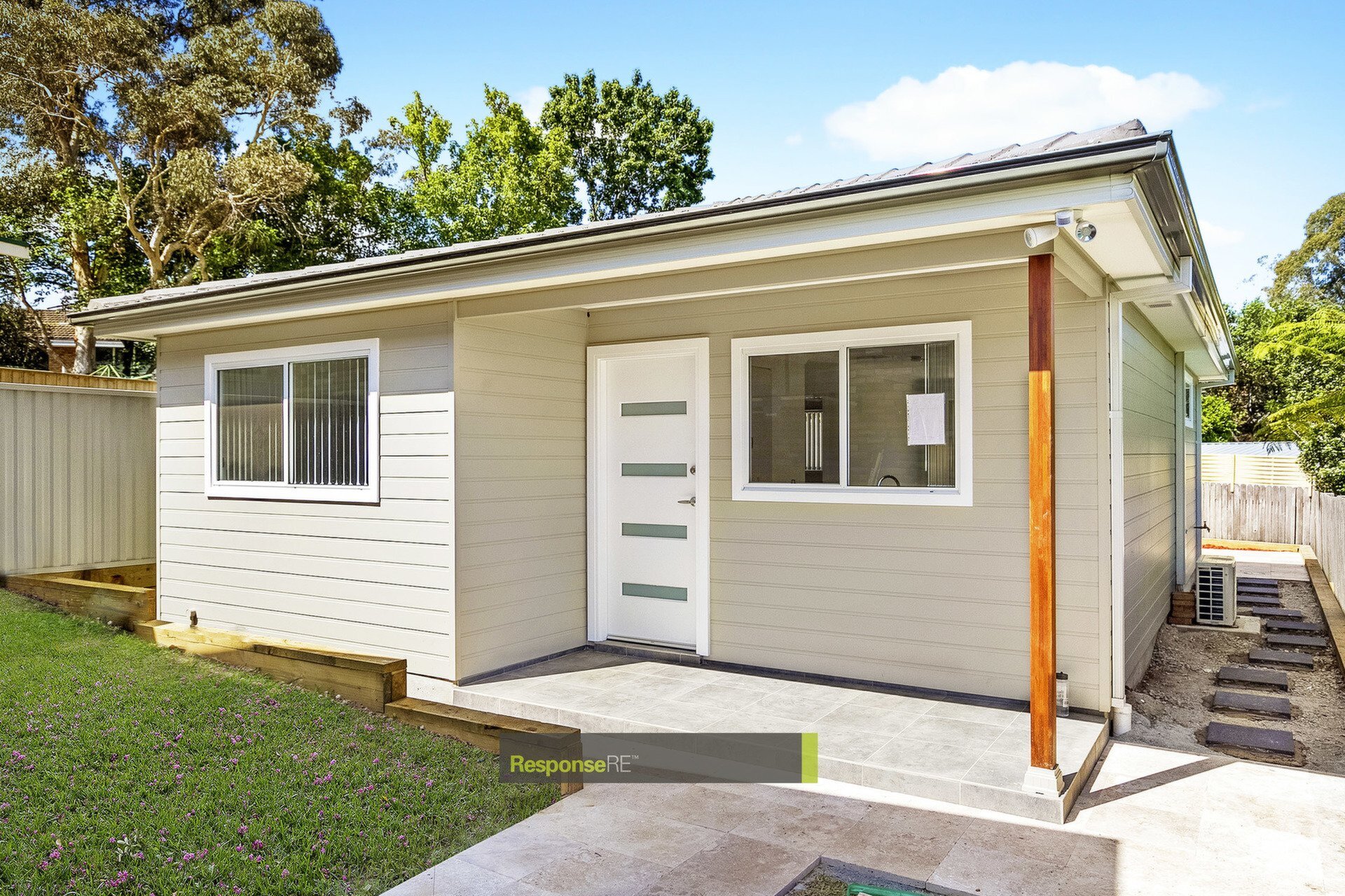 6A Sanders Crescent, Kings Langley Leased by ResponseRE Walsh Sullivan Baulkham Hills - image 1
