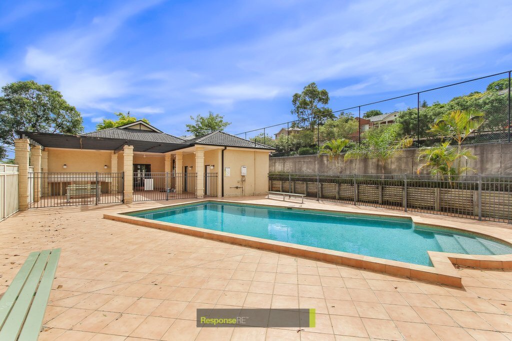 2 Lucinda Grove, Winston Hills Sold by ResponseRE Walsh Sullivan Northmead - image 1