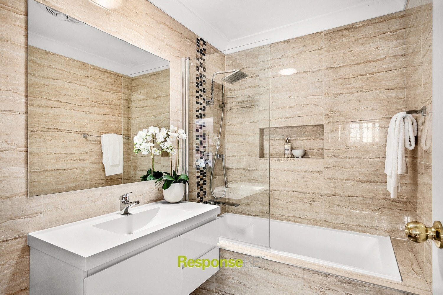 2 Lucinda Grove, Winston Hills Sold by ResponseRE Walsh Sullivan Northmead - image 1