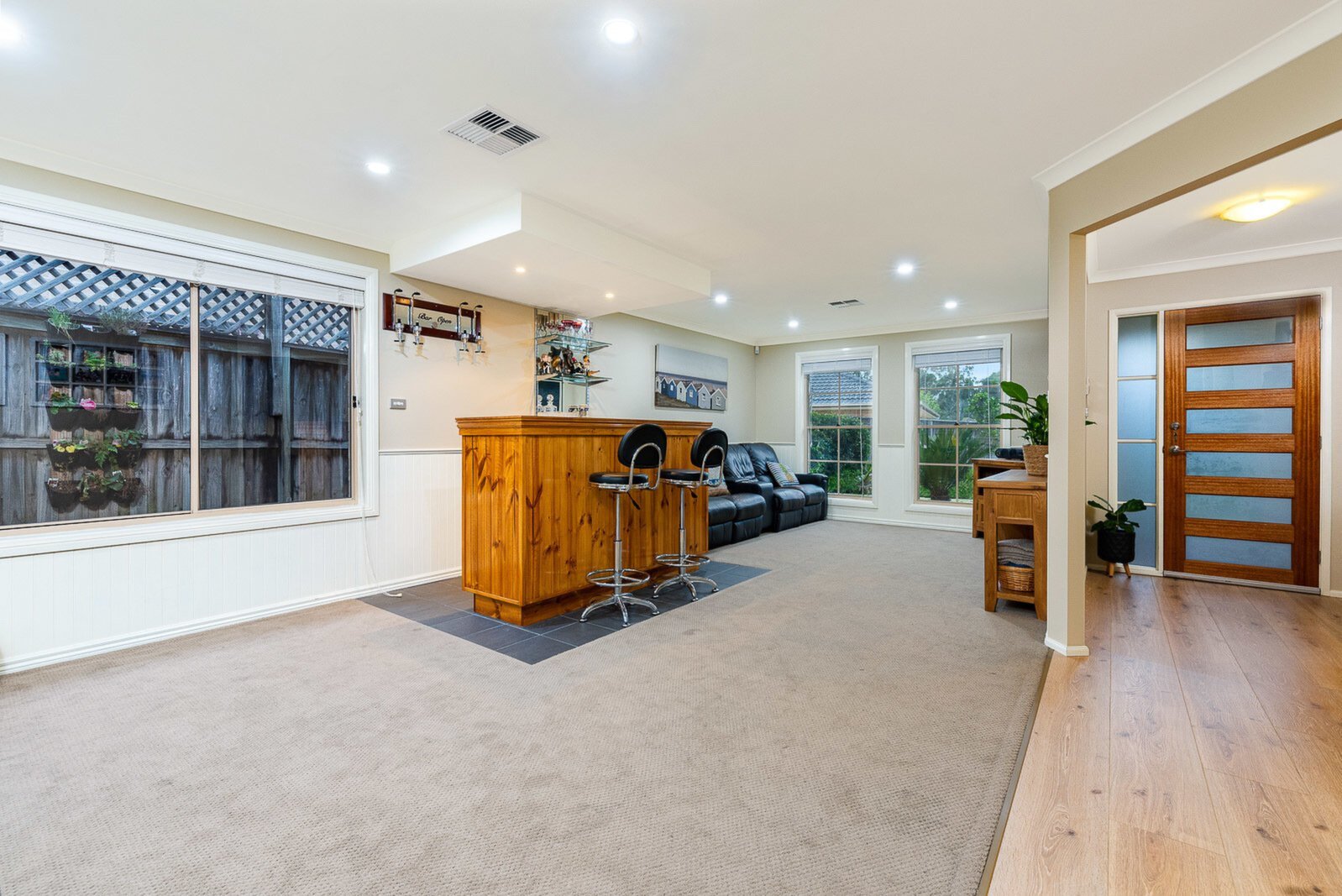 17 Tom Scanlon Close, Kellyville Sold by ResponseRE - image 1