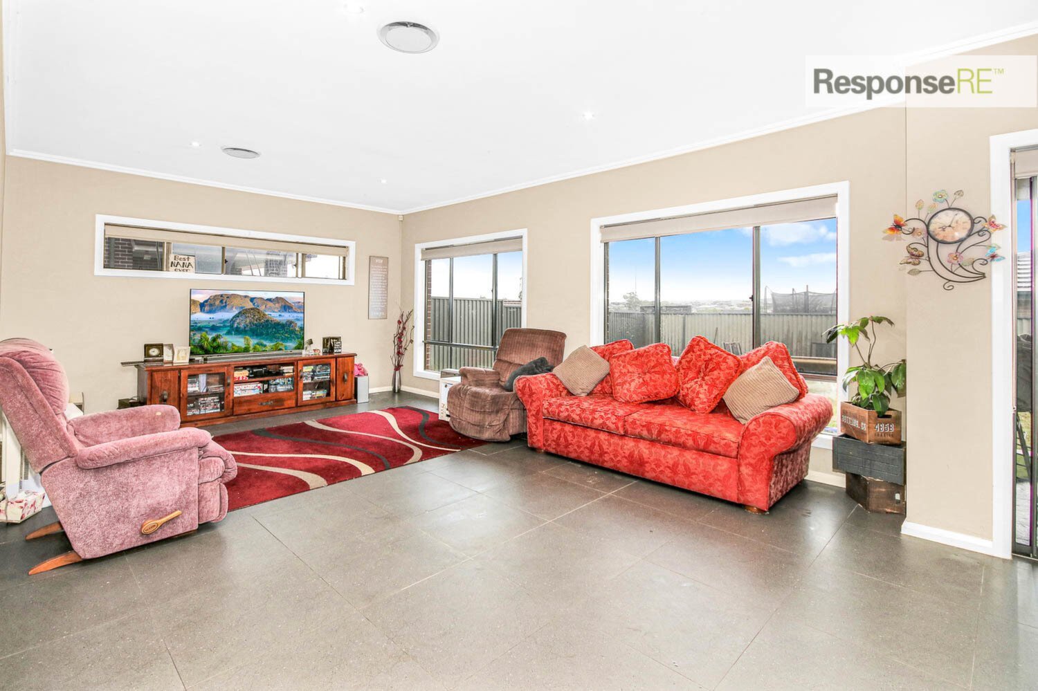14 Glenmore Ridge Drive, Glenmore Park Sold by Response Real Estate Penrith - image 1