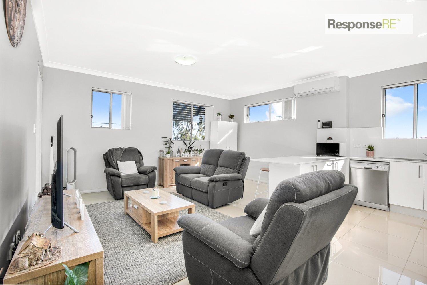 5/76 Jones Street, Kingswood Sold by ResponseRE - image 1