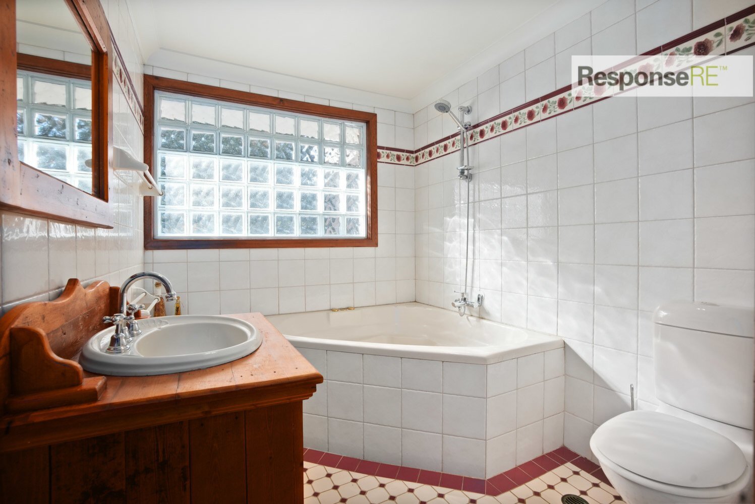 9 Chisholm Avenue, Werrington County Sold by Response Real Estate Penrith - image 1