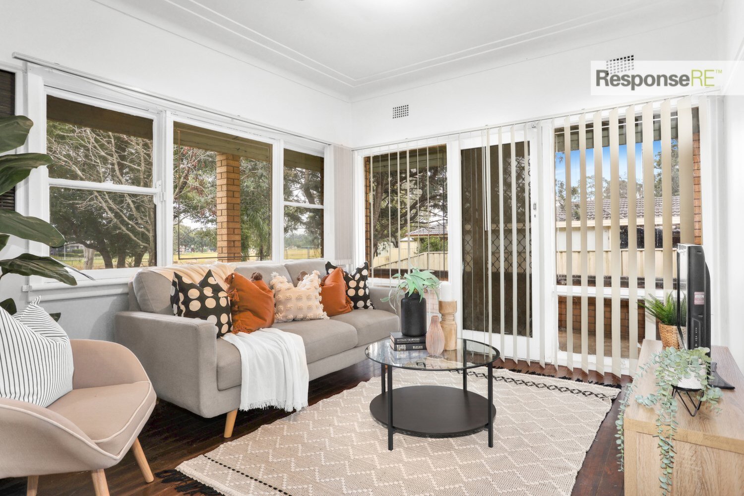 31 Jason Avenue, South Penrith Sold by Response Real Estate Penrith - image 1
