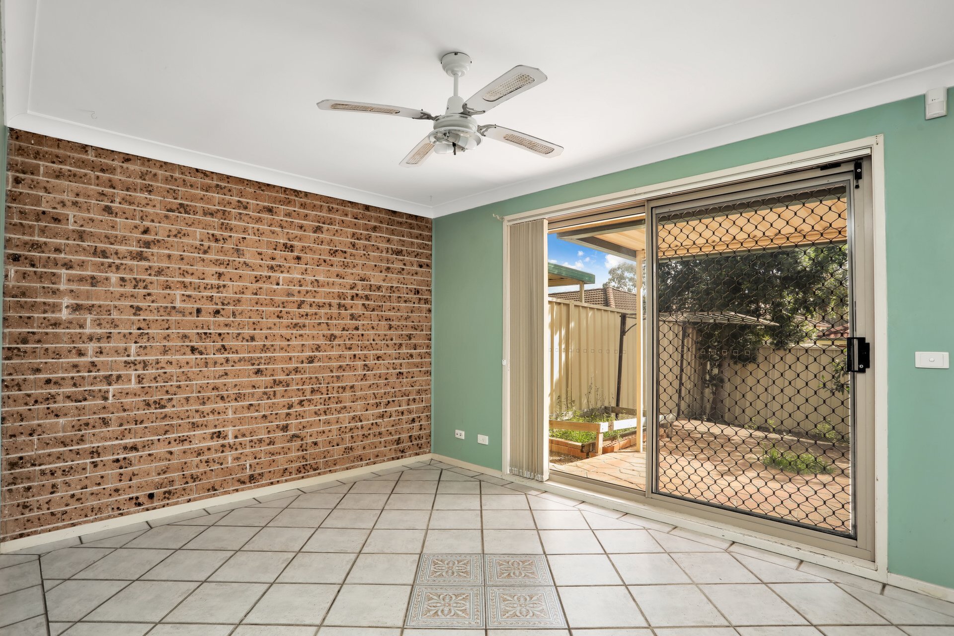 2/3 Tharkinna Close, Cranebrook Leased by Response Real Estate Penrith - image 1