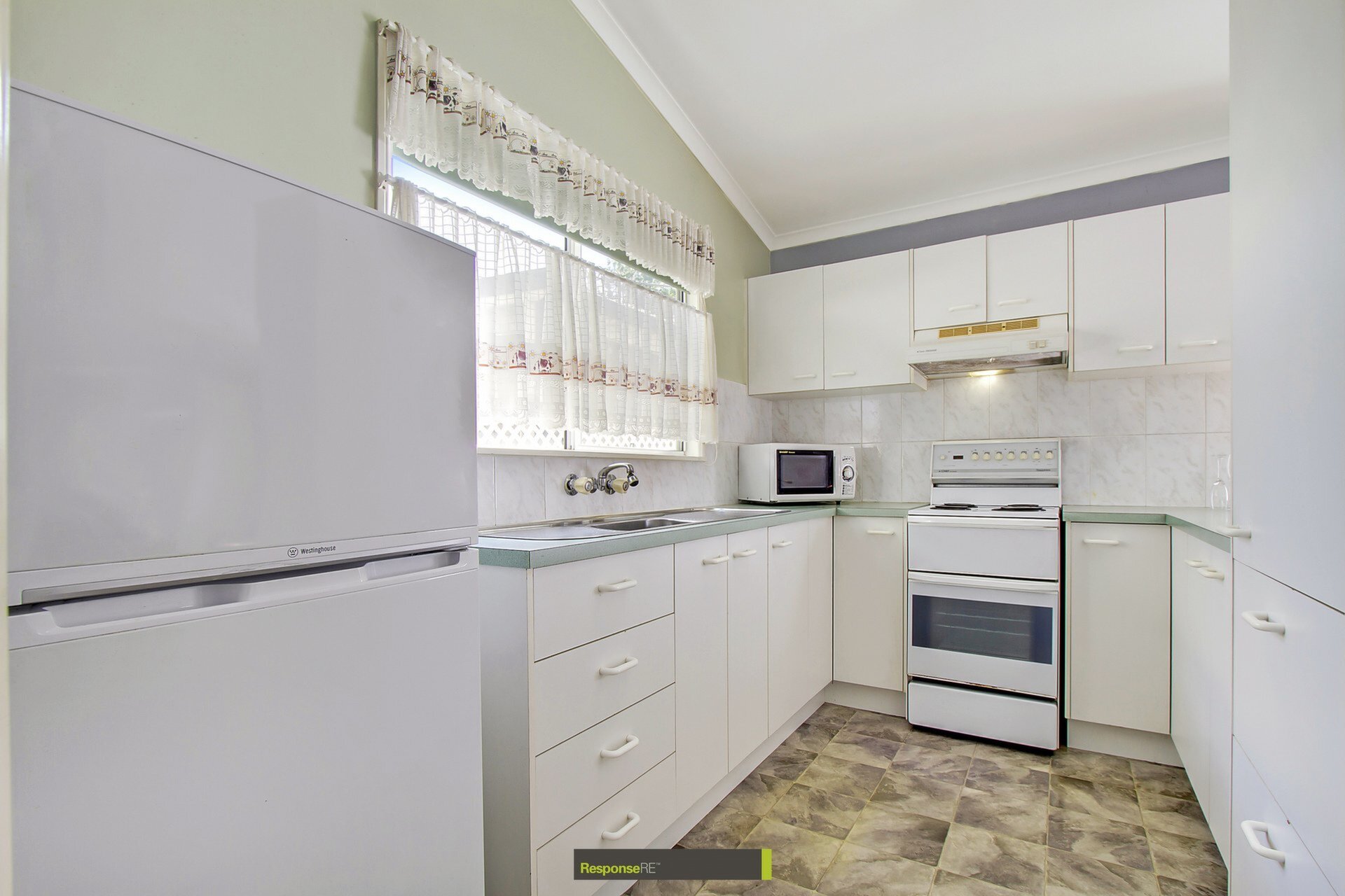 Flat/18 Katherin Road, Baulkham Hills Leased by ResponseRE Walsh Sullivan Baulkham Hills - image 1
