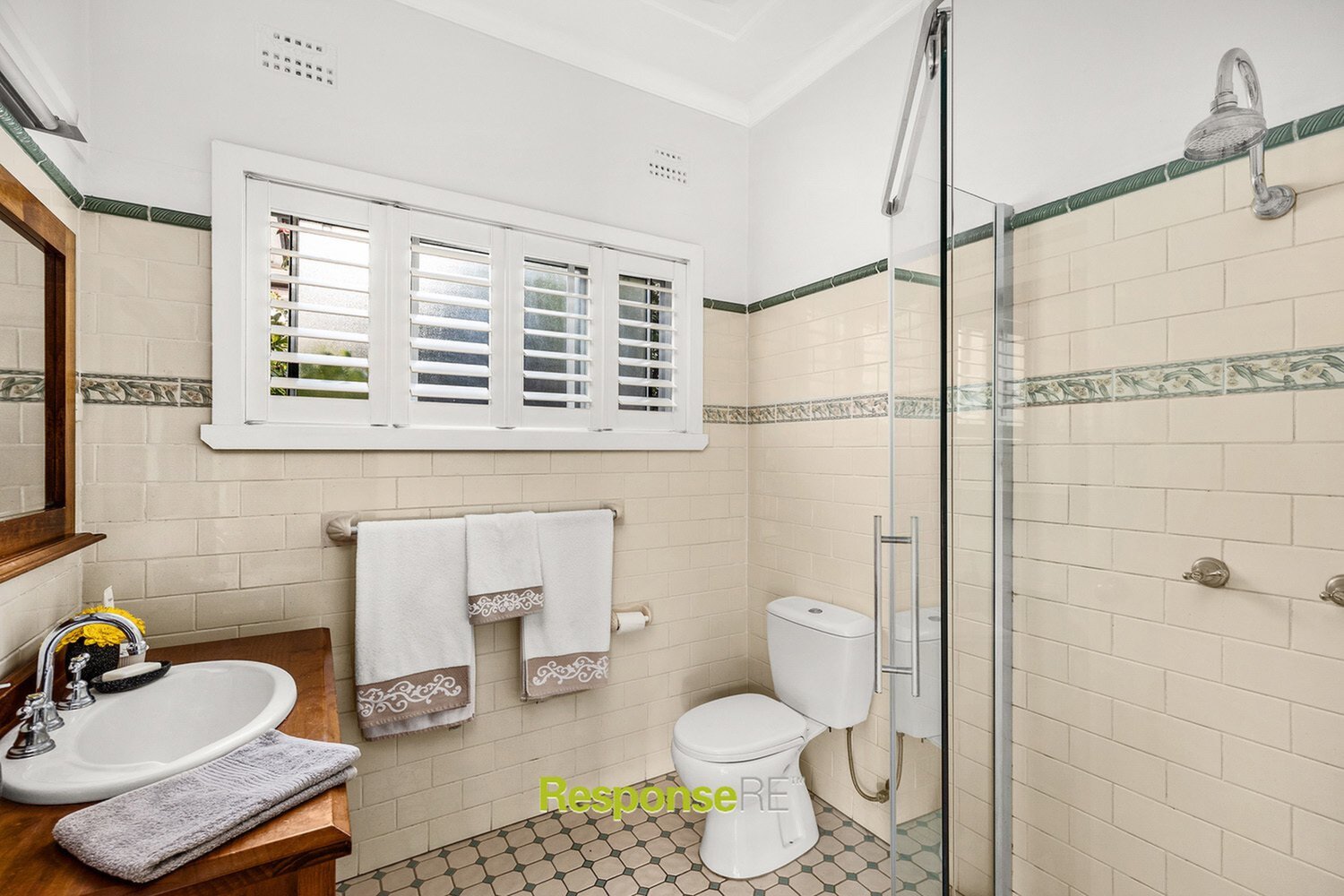 20 Raymond Avenue, Northmead Sold by ResponseRE Walsh Sullivan Northmead - image 1