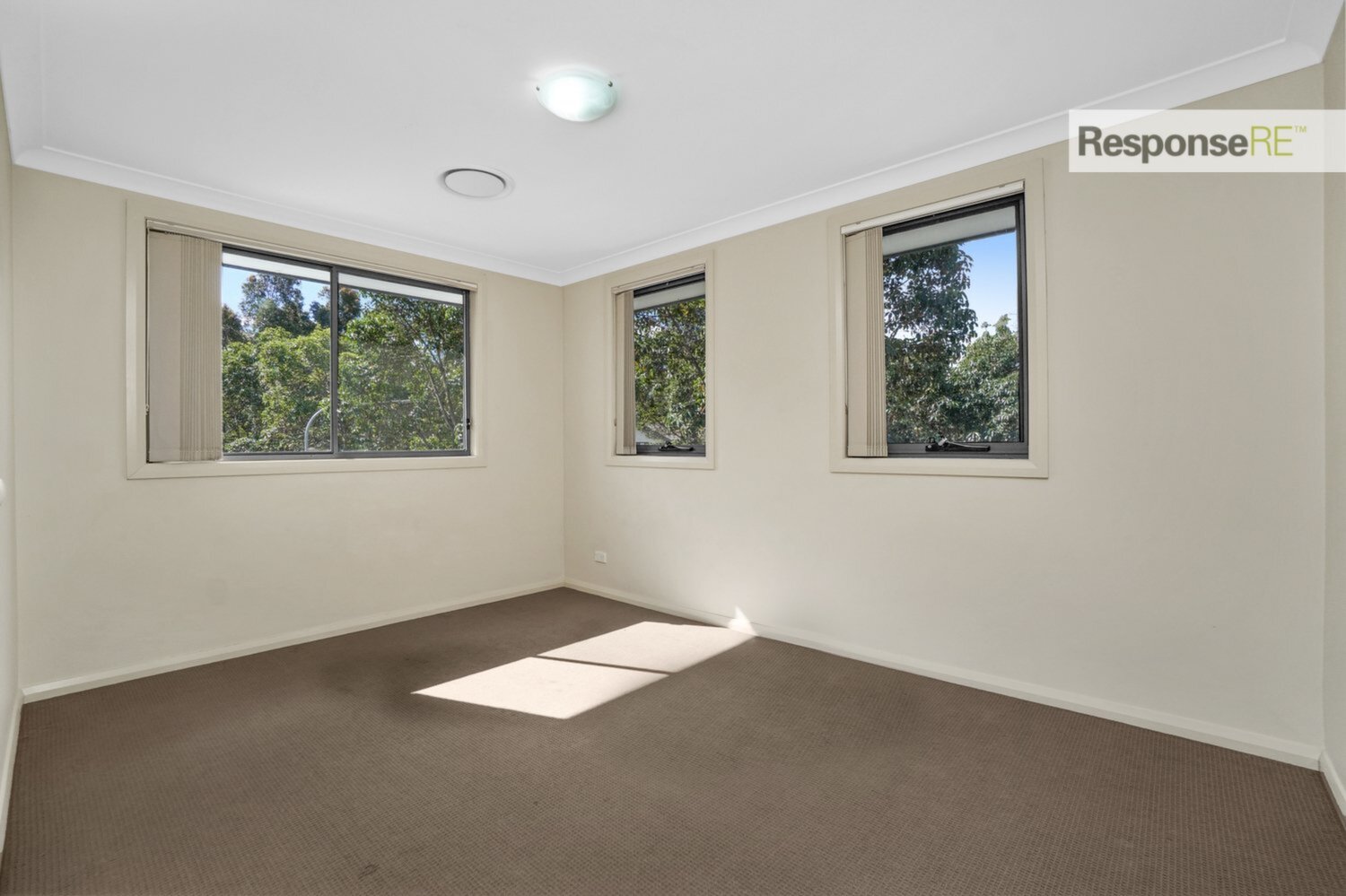 17 Guillemot Street, Cranebrook Sold by Response Real Estate Penrith - image 1