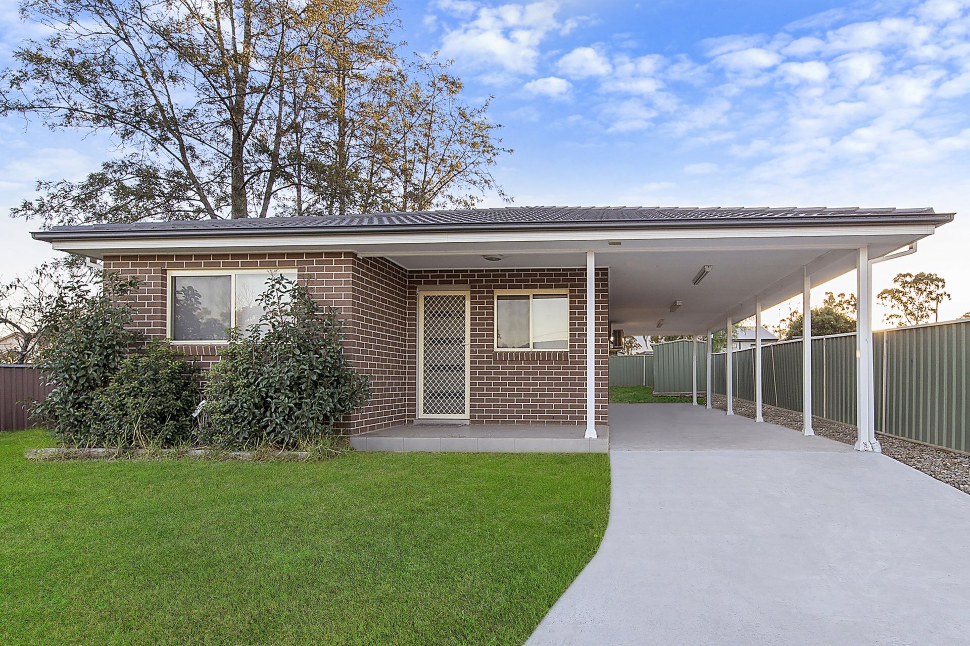 3A Barker Street, Cambridge Park Leased by ResponseRE - image 1