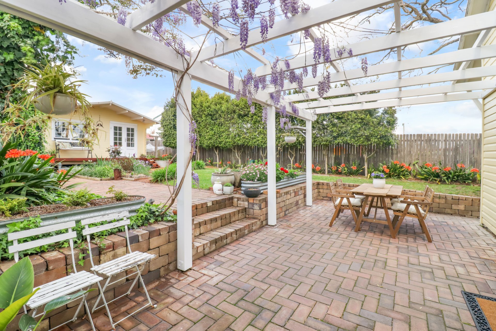 22 Oxford Street, Riverstone Sold by ResponseRE - image 1