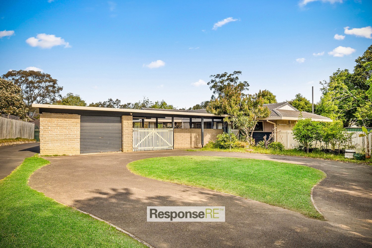 8 Tathra Place, Castle Hill Leased by ResponseRE - image 1
