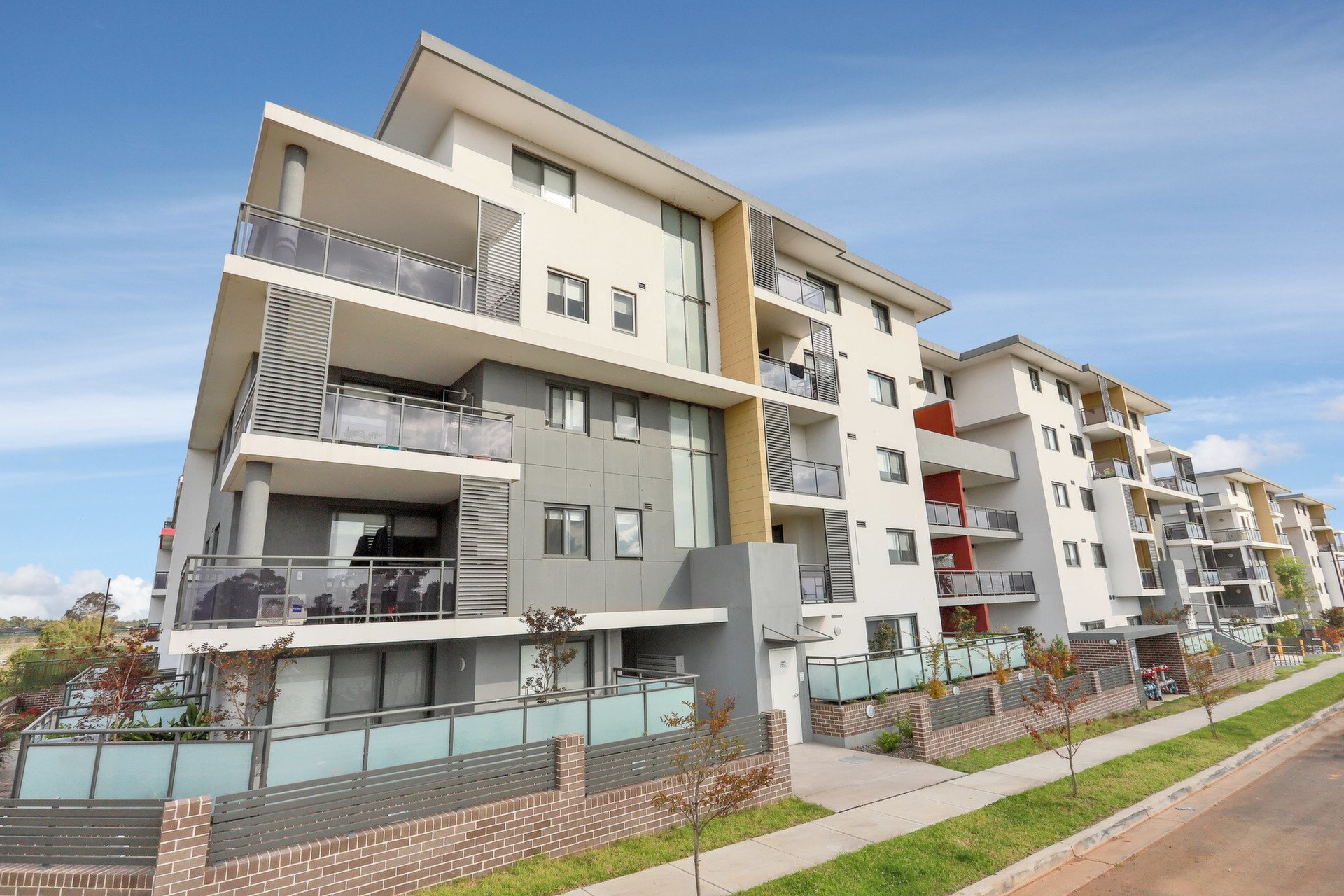 15/2 Bingham Street, Schofields Sold by ResponseRE - image 1