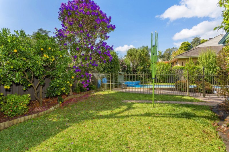 8  Delgaun Place, Baulkham Hills Leased by ResponseRE - image 1