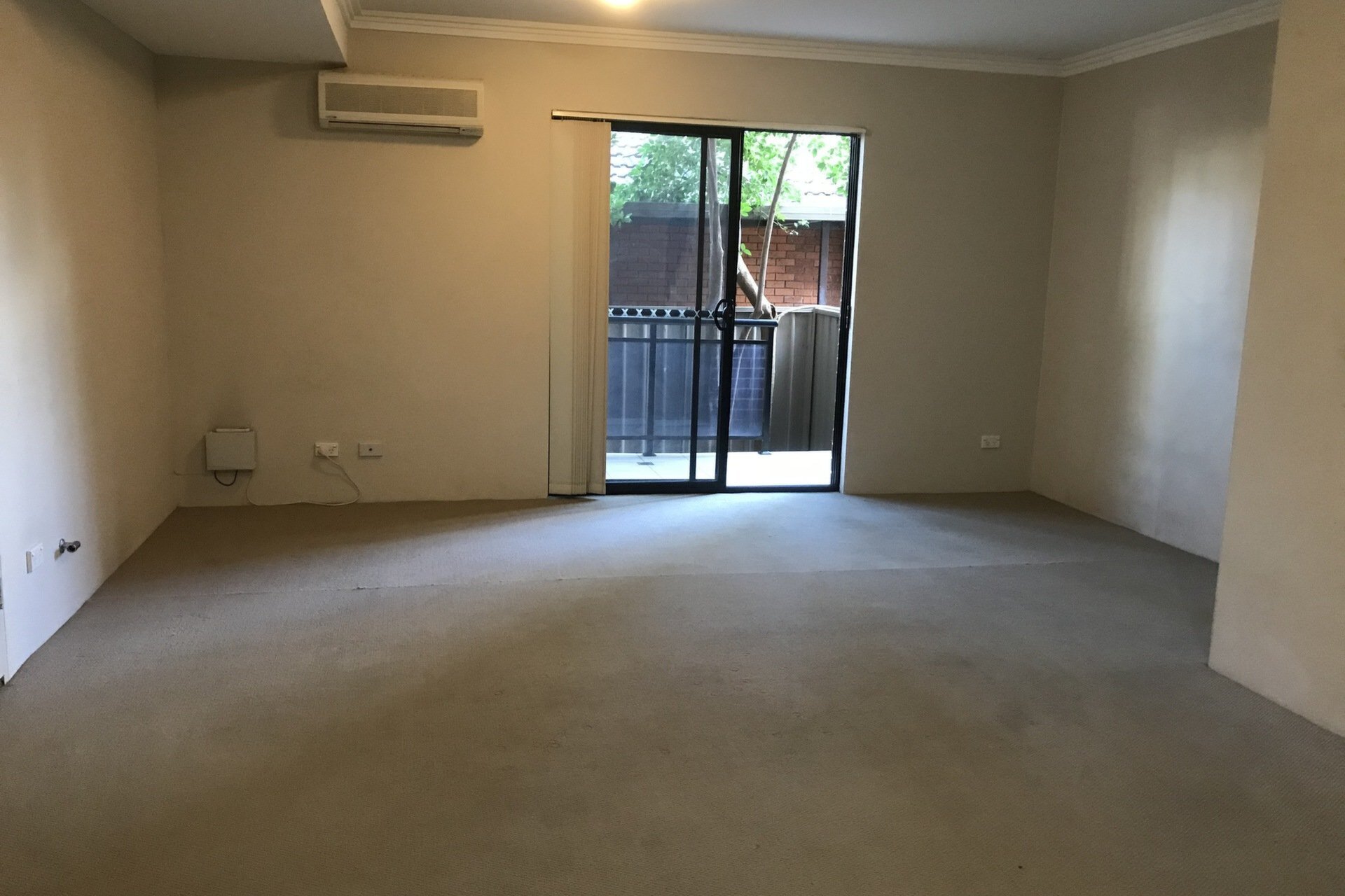 2/9-13 Dent Street, Penrith Leased by ResponseRE - image 1