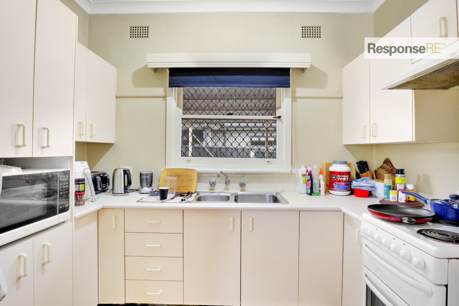 30 Cosgrove Crescent, Kingswood Leased by ResponseRE - image 1