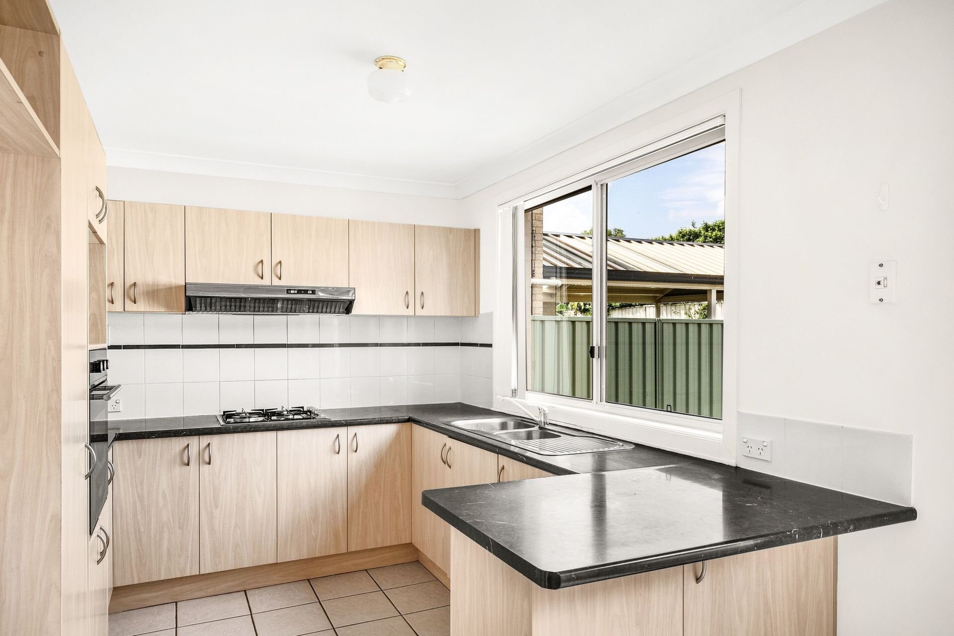 12 Paperbark Crescent, Beaumont Hills Leased by ResponseRE - image 1