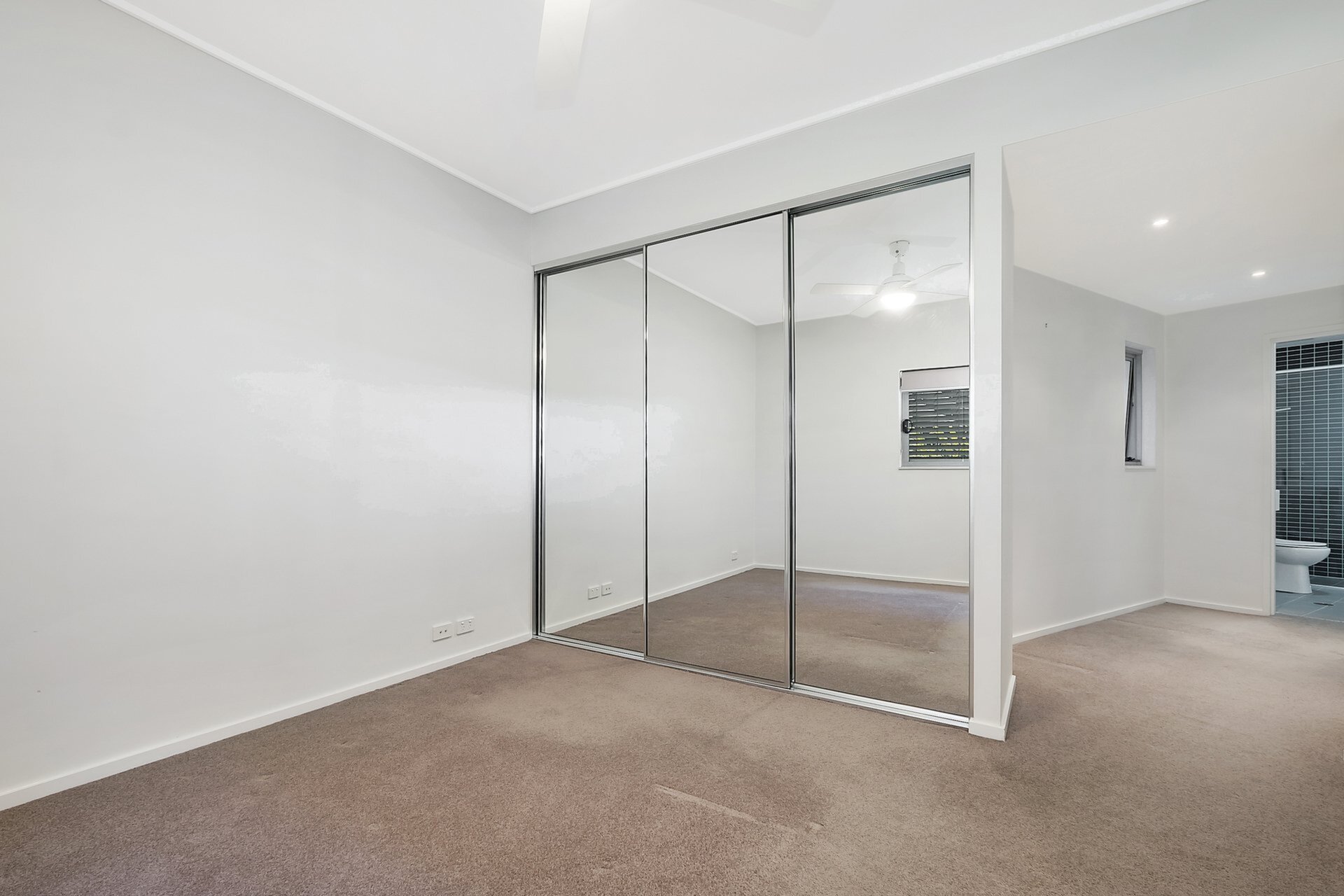 102/33 Main Street, Rouse Hill Leased by ResponseRE - image 1