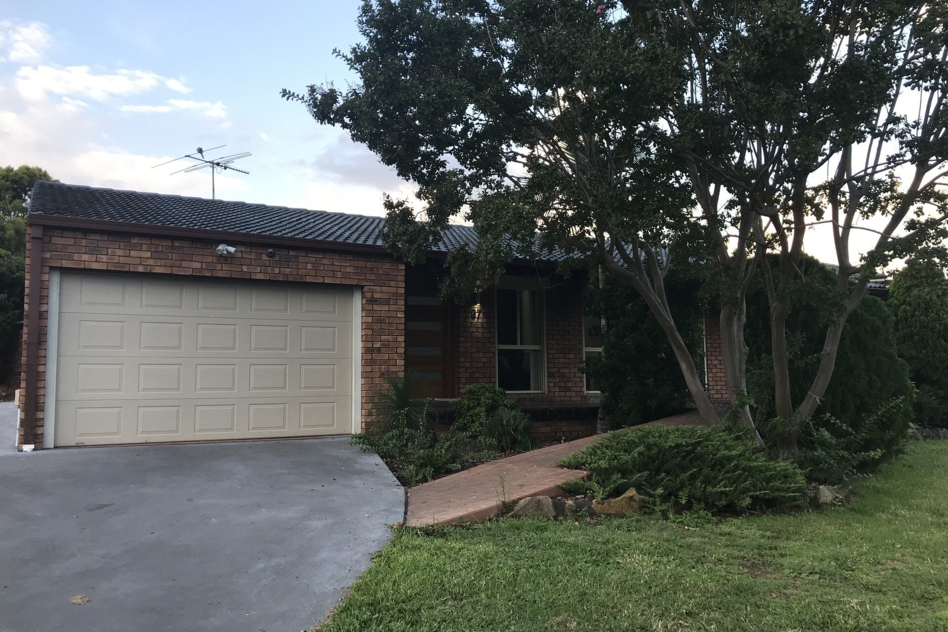 37 Charles Sturt Drive, Werrington County Leased by ResponseRE - image 1