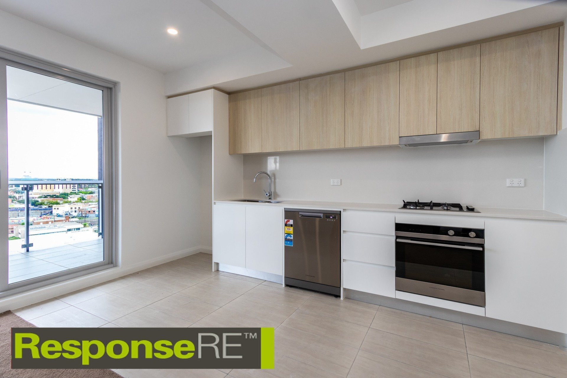 1208/5 Second Avenue, Blacktown Leased by ResponseRE - image 1