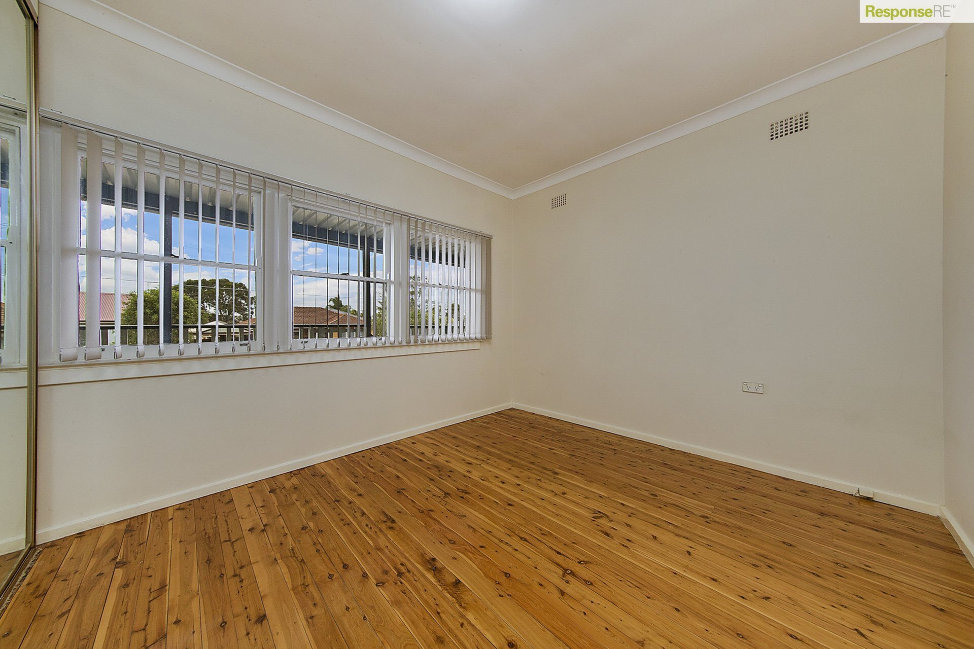 24 Edmondson Avenue, St Marys Leased by ResponseRE - image 1