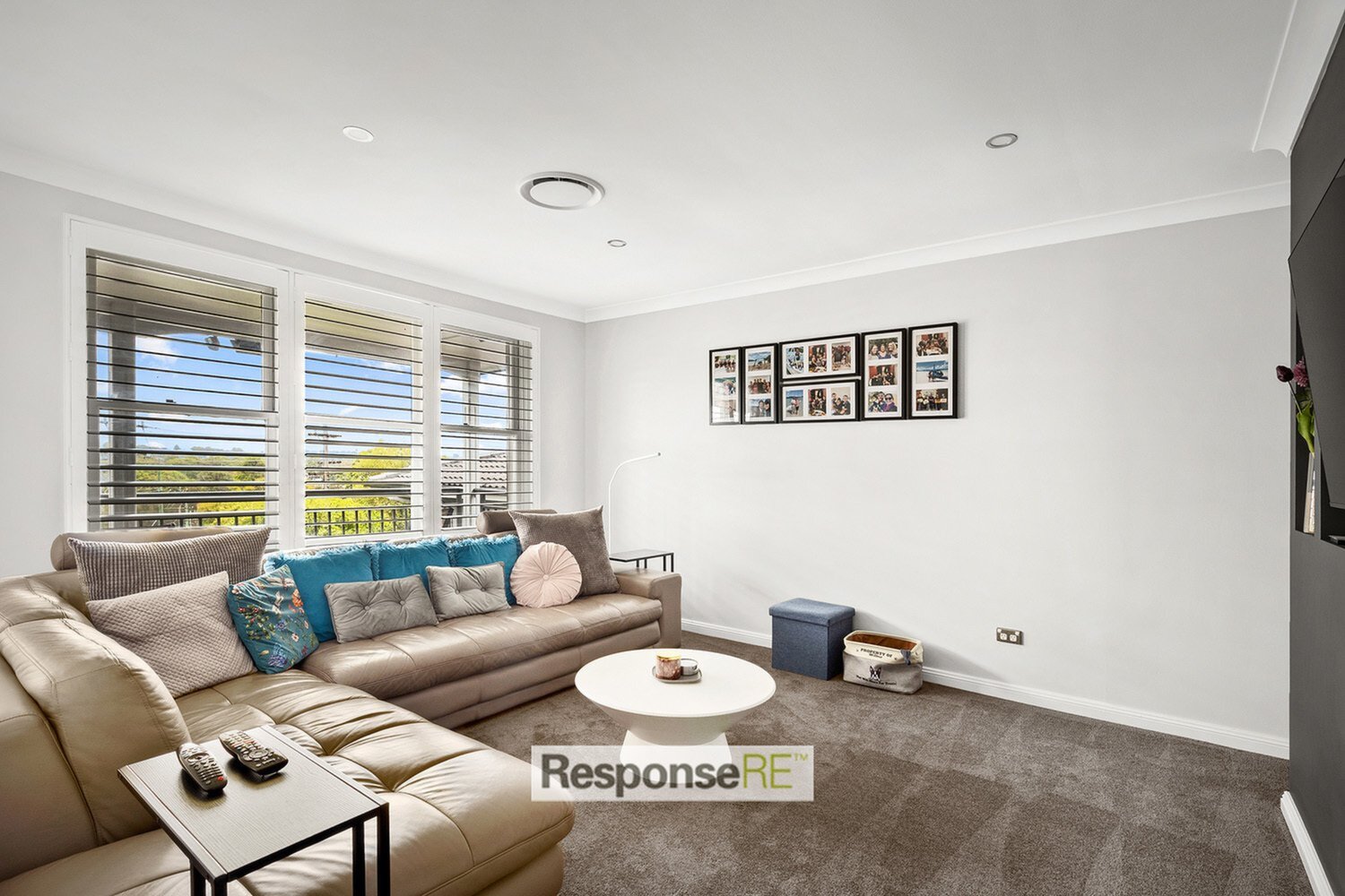 14 Rebecca Parade, Winston Hills Sold by ResponseRE Walsh Sullivan Northmead - image 1