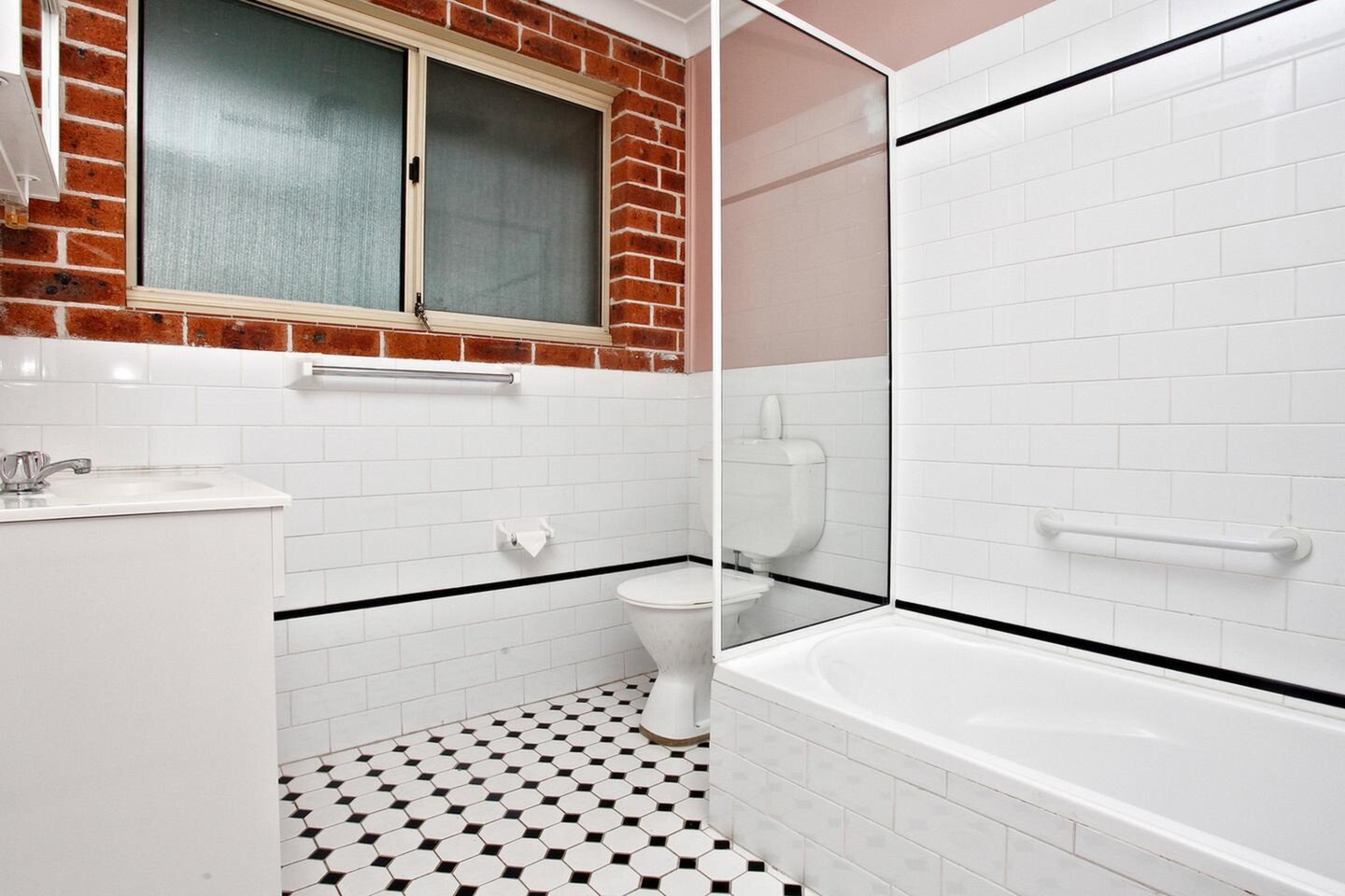 24a Paskin Street, Kingswood Sold by Response Real Estate Penrith - image 1