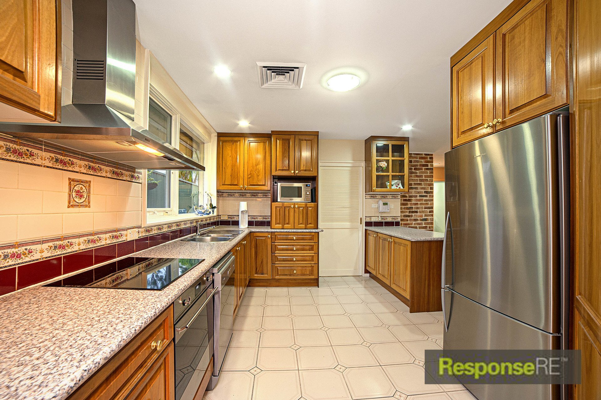 25 Spring Road, Kellyville Sold by ResponseRE - image 1