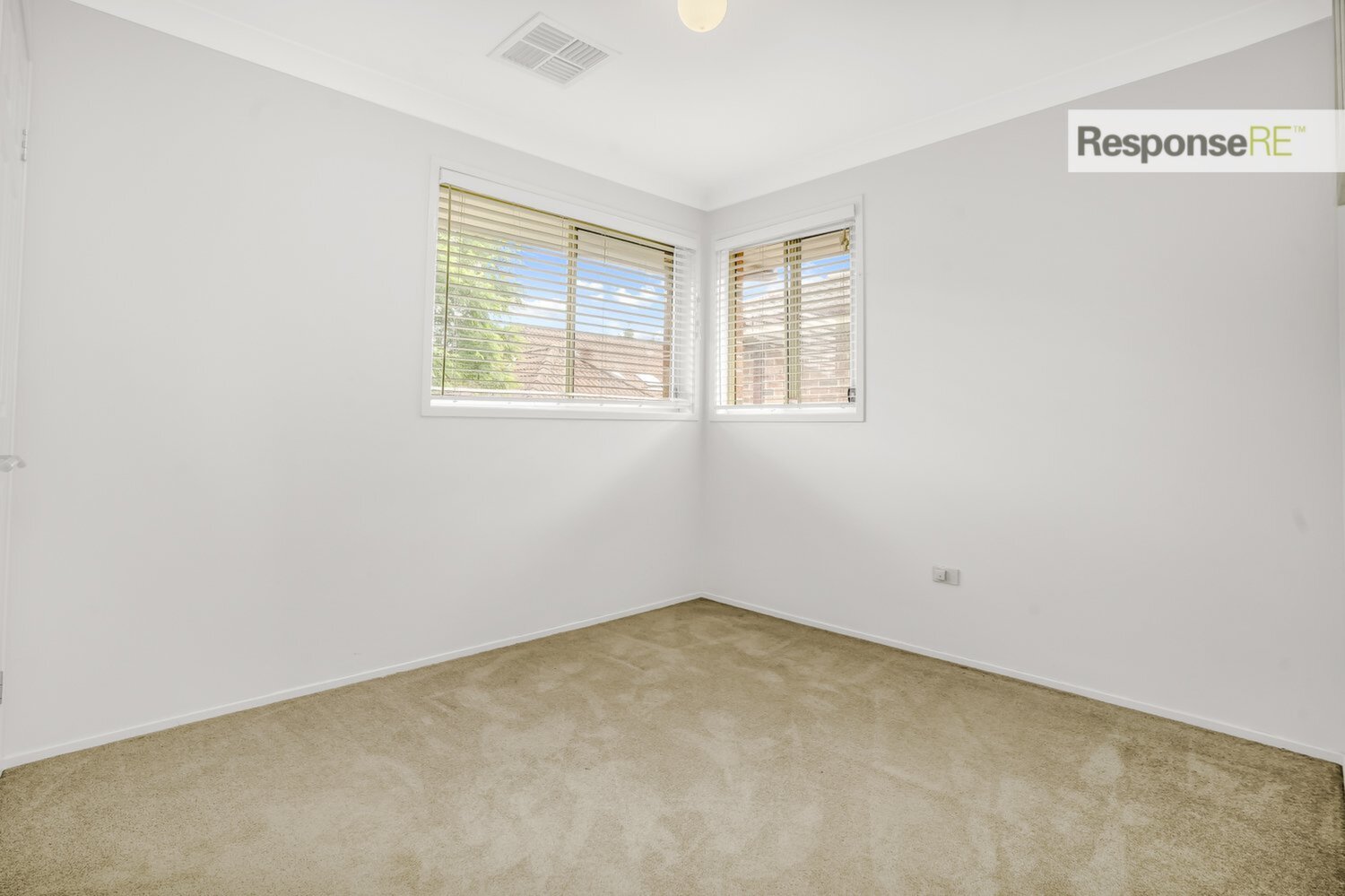 4/74 Stafford Street, Kingswood Sold by Response Real Estate Penrith - image 1