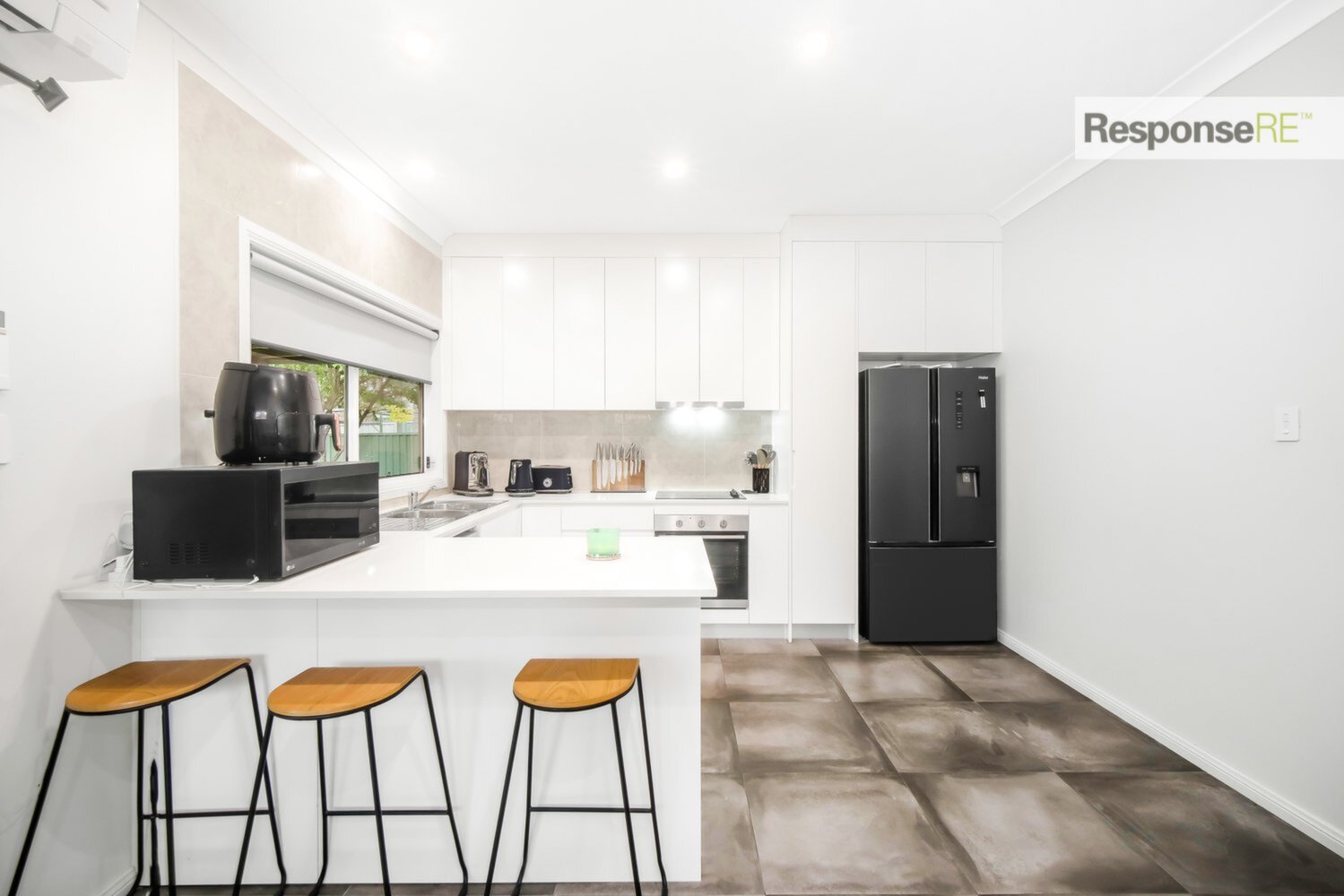 31 Penrose Crescent, South Penrith Sold by Response Real Estate Penrith - image 1