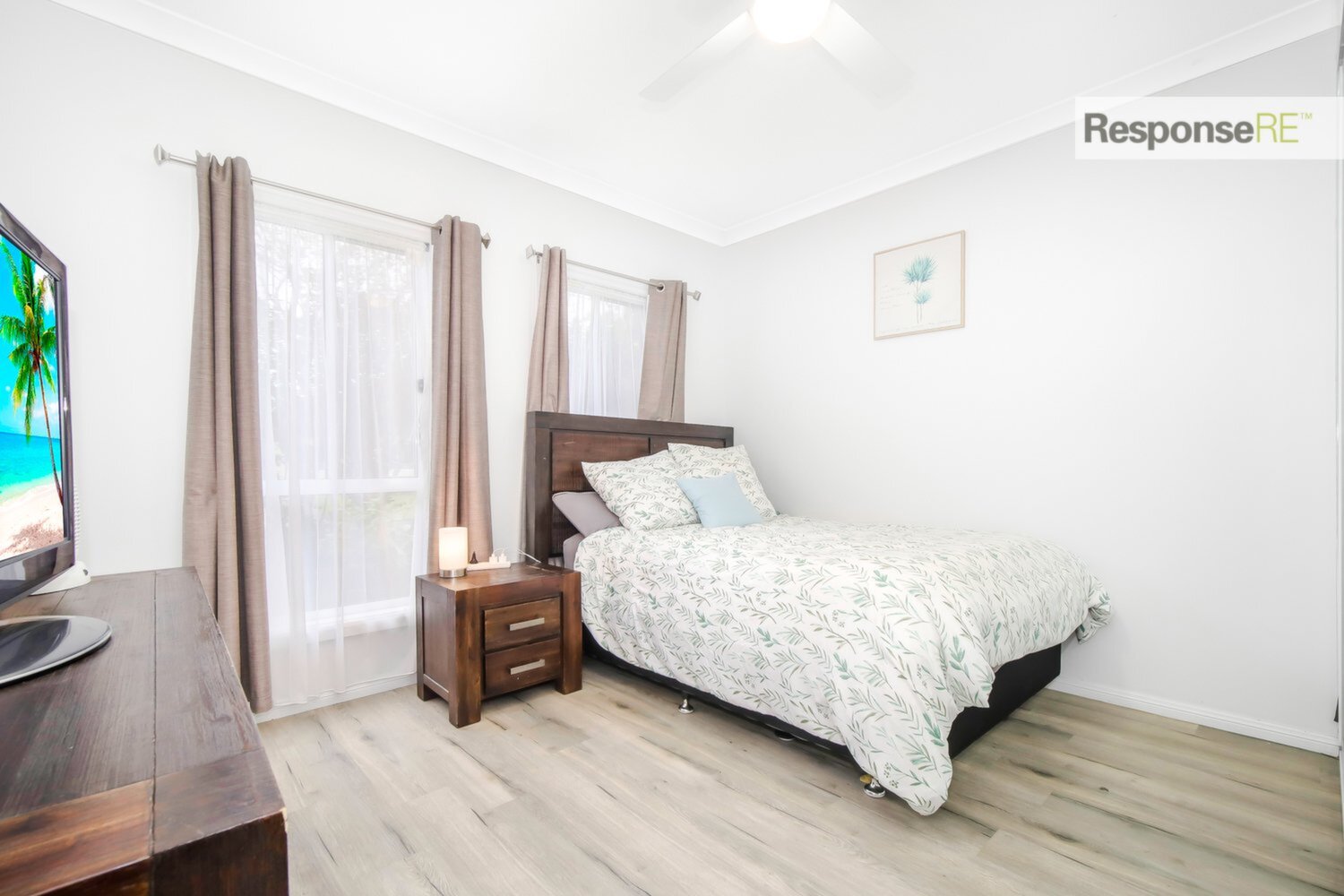 31 Penrose Crescent, South Penrith Sold by Response Real Estate Penrith - image 1