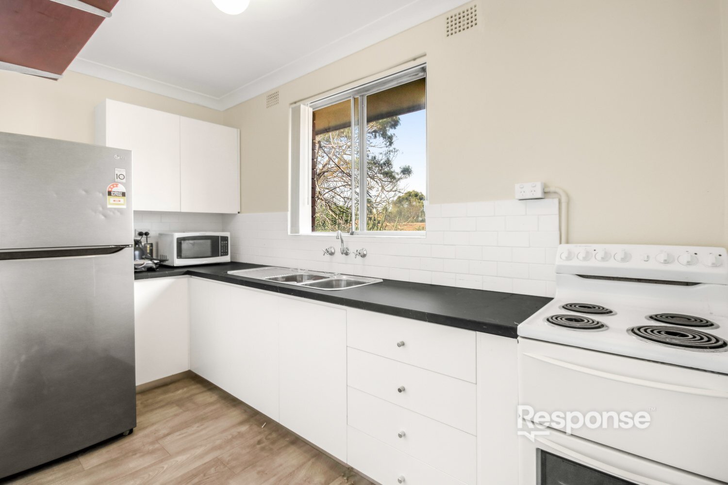 14/45 Victoria Street, Werrington Sold by ResponseRE - image 1