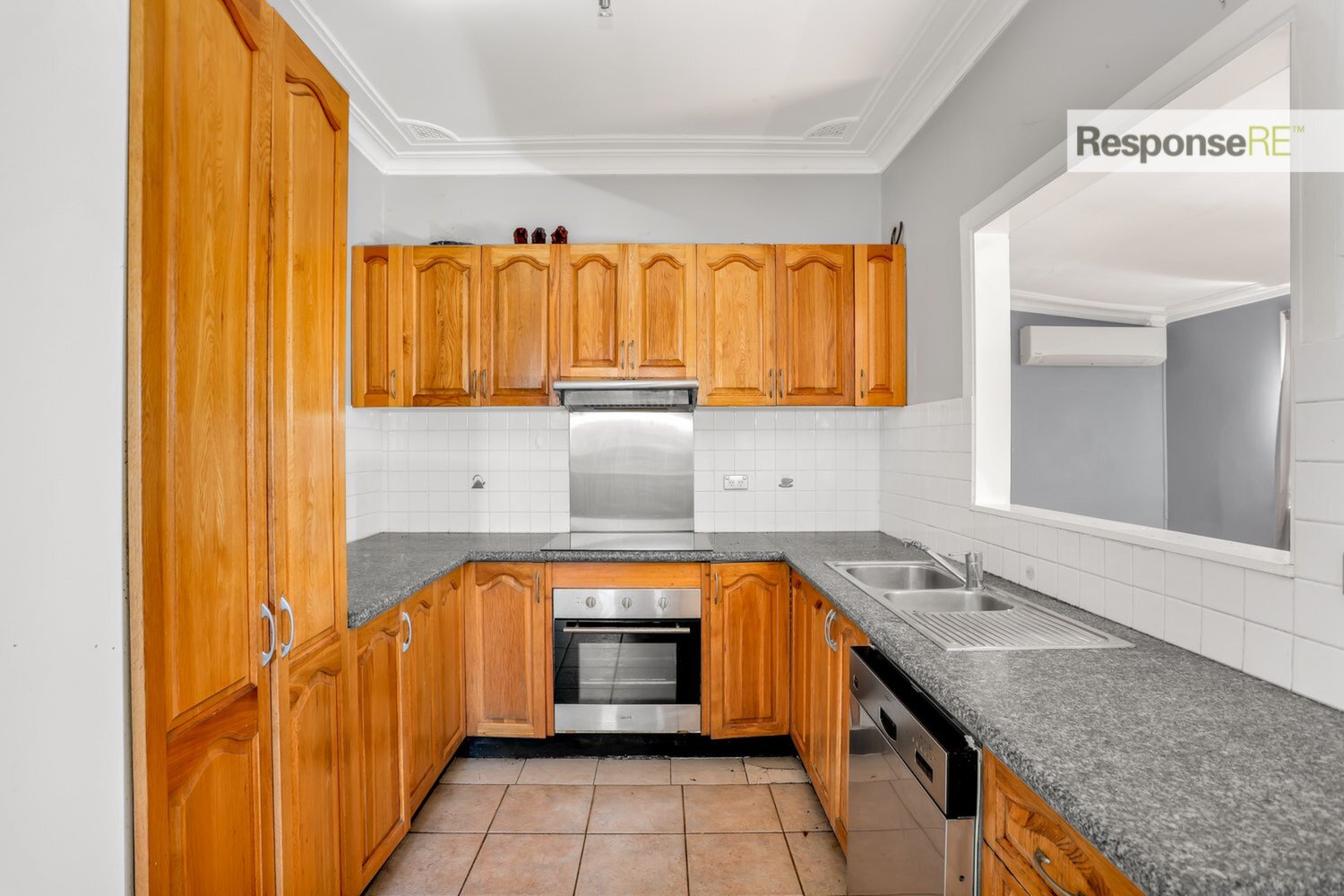 1/15 Eton Road, Cambridge Park Sold by ResponseRE - image 1