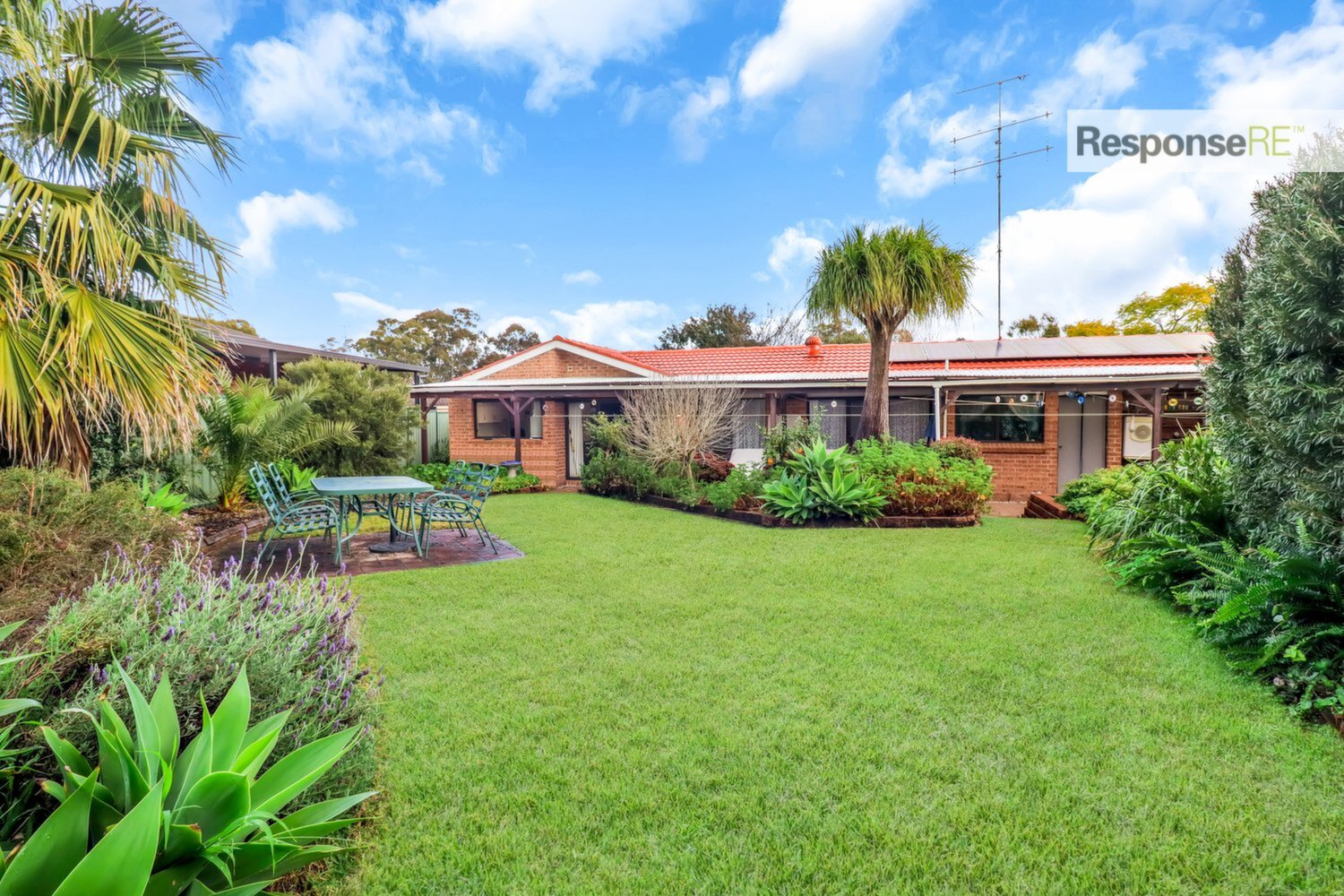 10 Lindridge Street, South Penrith Sold by Response Real Estate Penrith - image 1