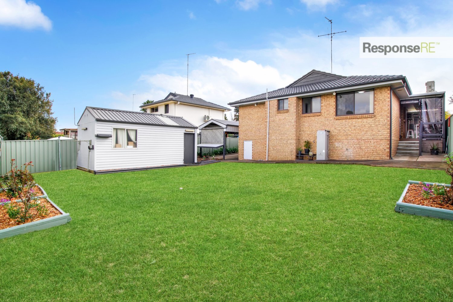16 Strauss Road, St Clair Sold by Response Real Estate Penrith - image 1