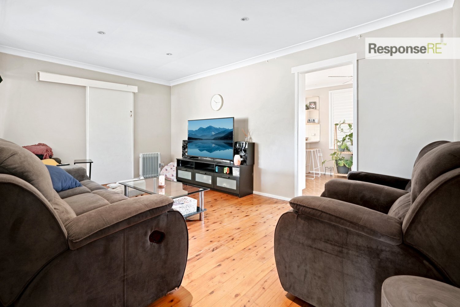 30 Gibson Avenue, Werrington Sold by ResponseRE - image 1