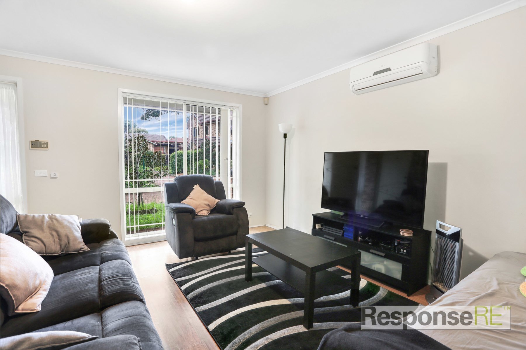 7/8 Hillcrest Road, Quakers Hill Sold by ResponseRE - image 1