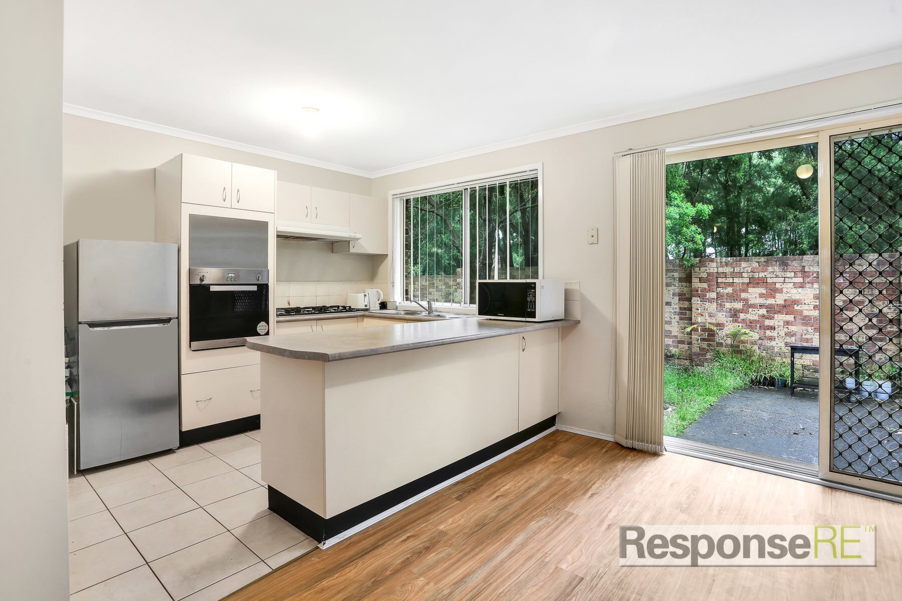 7/8 Hillcrest Road, Quakers Hill Sold by ResponseRE - image 1